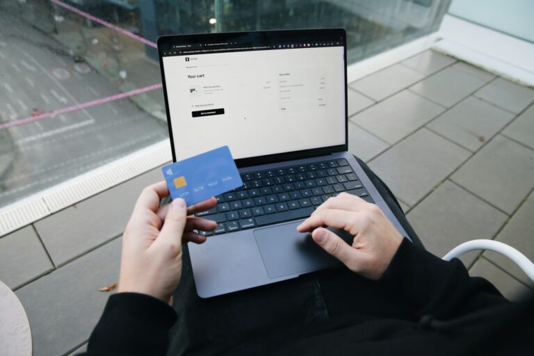 gratis vs betaalde AI tools vergelijking